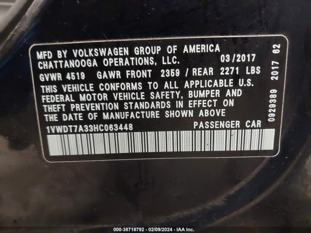 1VWDT7A33HC063448 Volkswagen Passat 1.8t R-line