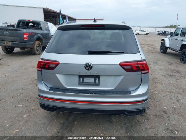 3VVCB7AX3PM034843 Volkswagen Tiguan 2.0t Se R-line Black