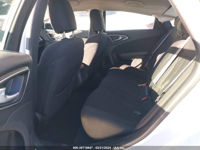 Chrysler 200 Limited 2015 1C3CCCAB0FN746888 Image 8