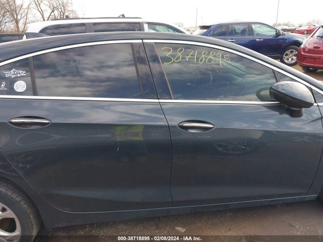 Chevrolet Cruze Premier Auto 2018 3G1BF6SM9JS640611 Image 14