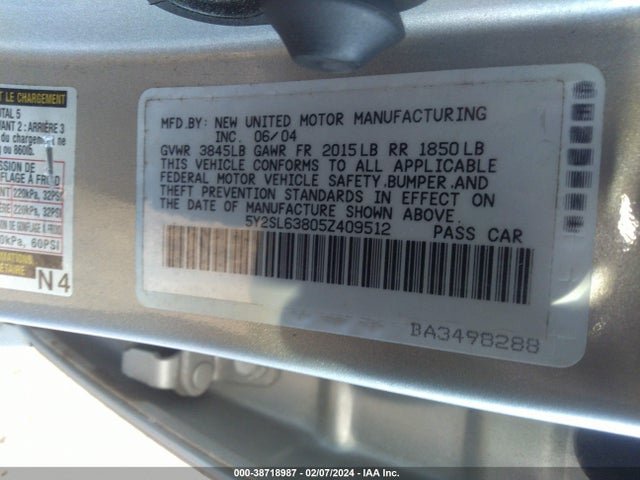 2005 PONTIAC VIBE VIN: 5Y2SL63805Z409512