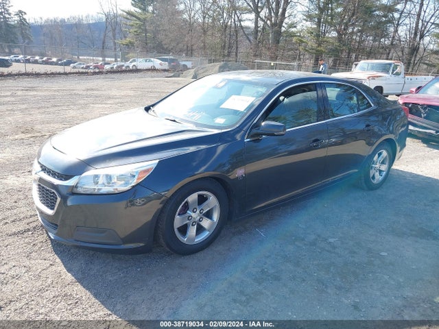 Chevrolet MALIBU 1LT 2015 1G11C5SL6FF213842 Image 2