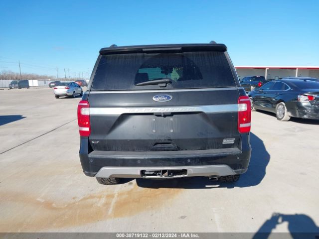 1FMJU1HT1KEA08817 Ford Expedition Xlt