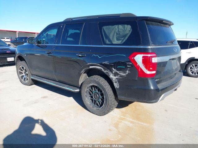 1FMJU1HT1KEA08817 Ford Expedition Xlt