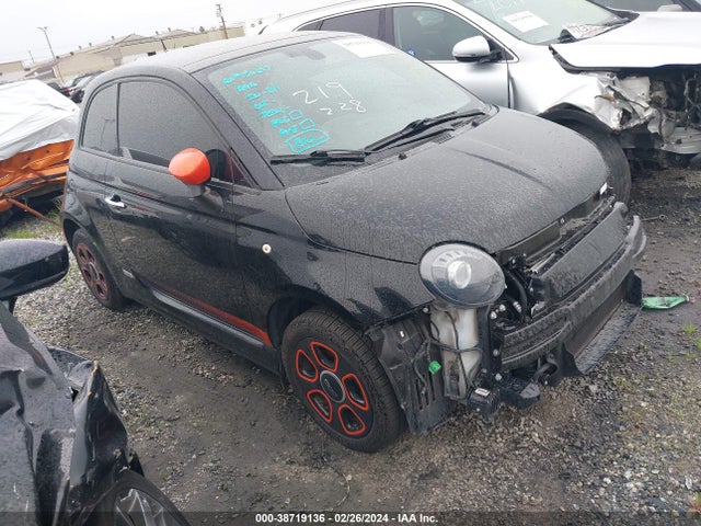 2016 FIAT 500E 3C3CFFGE0GT161112 Photo 0