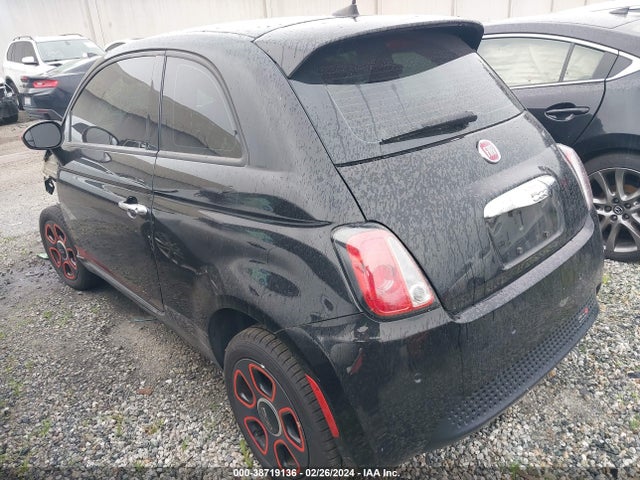 2016 FIAT 500E 3C3CFFGE0GT161112 Photo 2