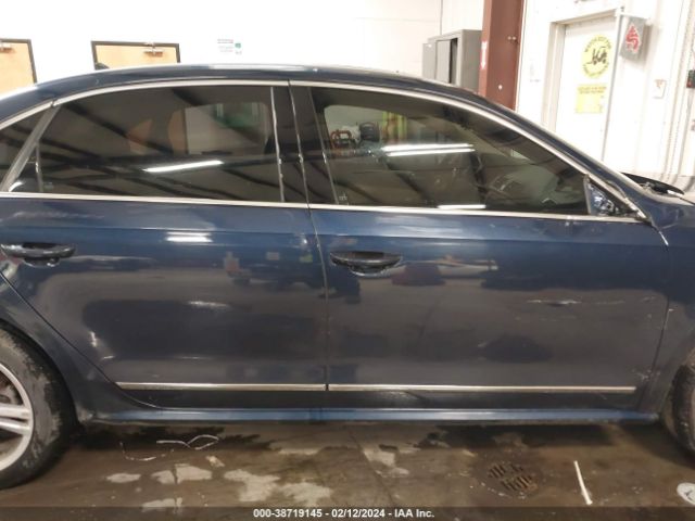 1VWBV7A36FC069551 Volkswagen Passat 2.0l Tdi Se