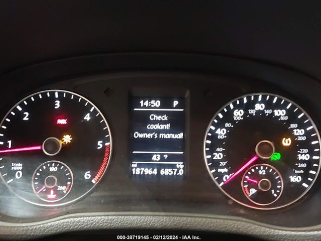 1VWBV7A36FC069551 Volkswagen Passat 2.0l Tdi Se