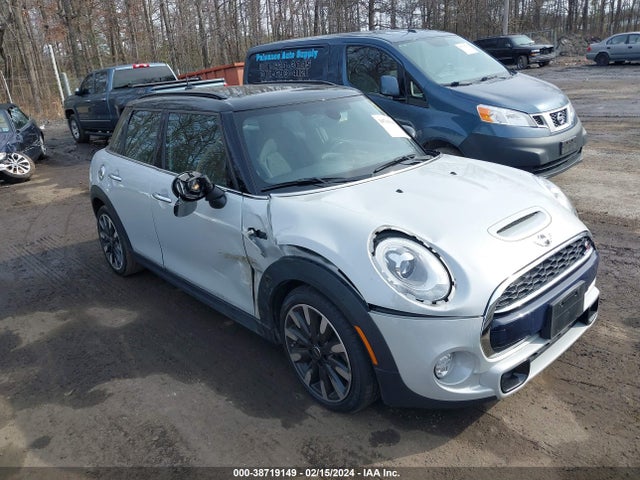 2016 MINI HARDTOP WMWXU3C58G2D31368 Photo 0