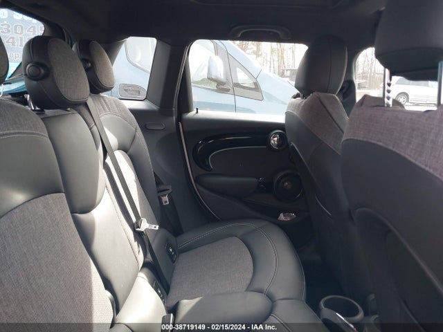 2016 MINI HARDTOP WMWXU3C58G2D31368 Photo 7