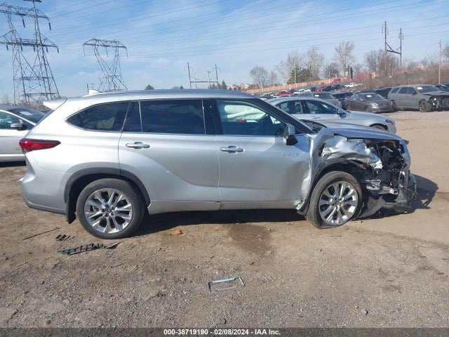 Toyota Highlander Hybrid Limited 2021 5TDDBRCH9MS024365 Image 13