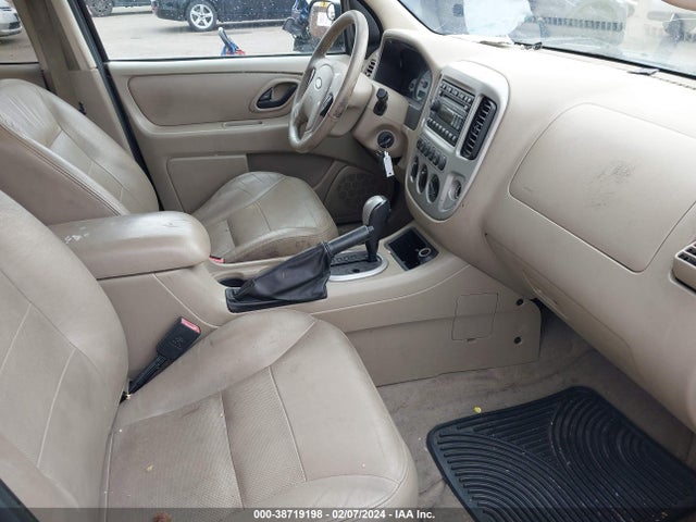 2007 FORD ESCAPE LIMITED VIN: 1FMCU94137KA03901