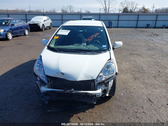 2010 HONDA FIT SPORT VIN: JHMGE8H43AS028465
