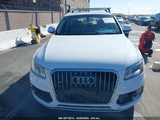Audi Q5 2.0t Premium 2014 WA1LFAFP5EA106705 Image 11