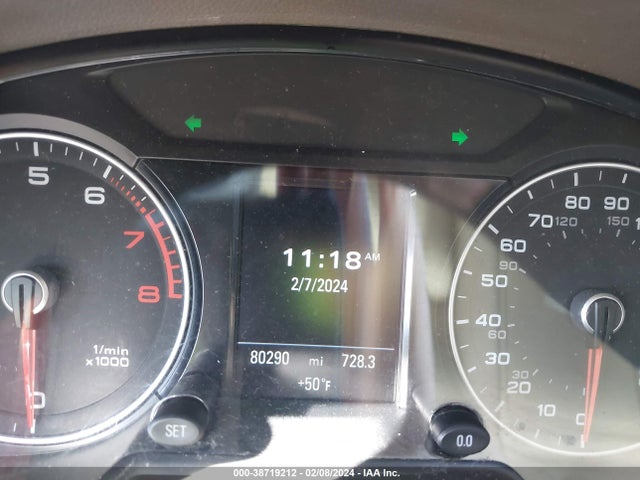 Audi Q5 2.0t Premium 2014 WA1LFAFP5EA106705 Image 7