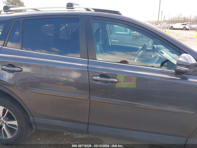 Toyota Rav4 Xle 2016 2T3RFREV9GW473867 Image 14