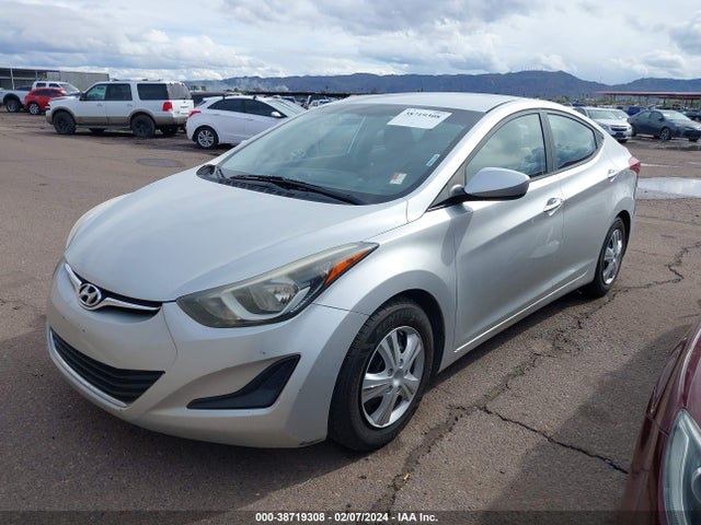 2016 HYUNDAI ELANTRA SE VIN: 5NPDH4AE4GH679392
