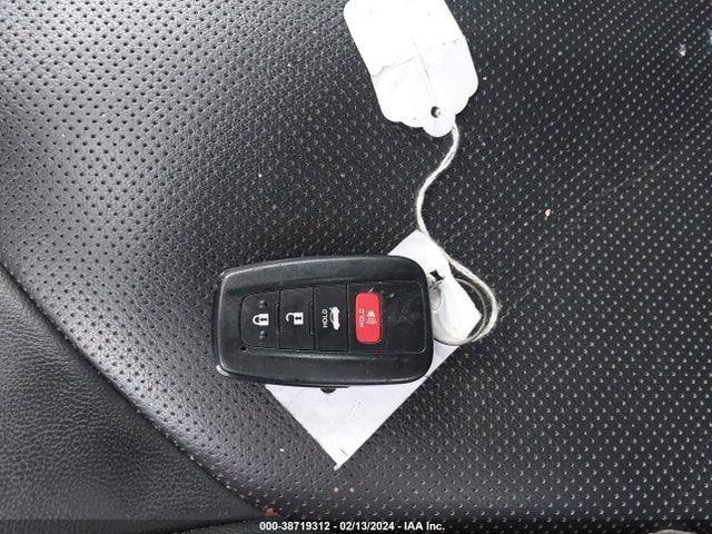 4T1F11BK0PU077901 Toyota Camry Xle Awd
