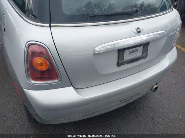 2009 MINI COOPER WMWMF33549TW70135 Photo 5