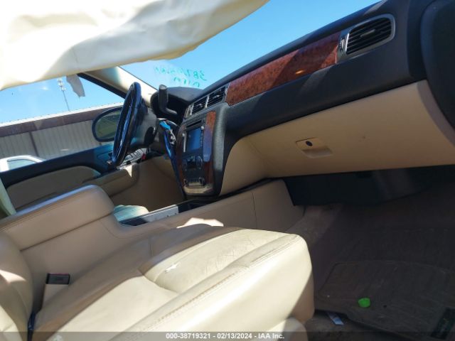 2007 CHEVROLET SUBURBAN 1GNFK16397J161373 Photo 4