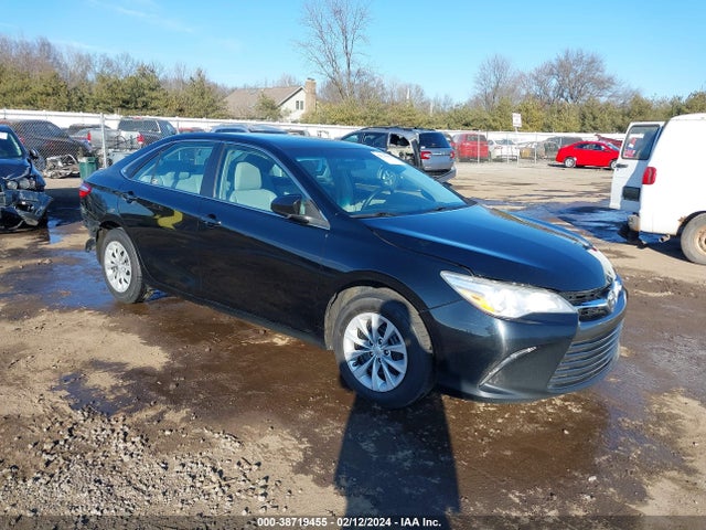 Toyota CAMRY LE 2017 4T1BF1FK2HU785059 Image 1