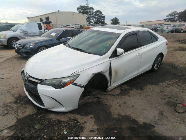 Toyota CAMRY SE 2015 4T1BF1FK0FU036323 Image 2