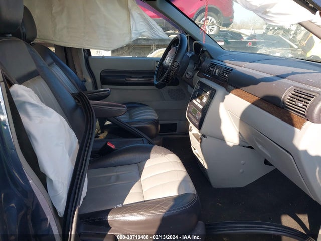 2005 MERCURY MONTEREY LUXURY VIN: 2MRDA22275BJ00351