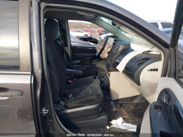 2C4RDGBG5GR396814 Dodge Grand Caravan American Value Pkg