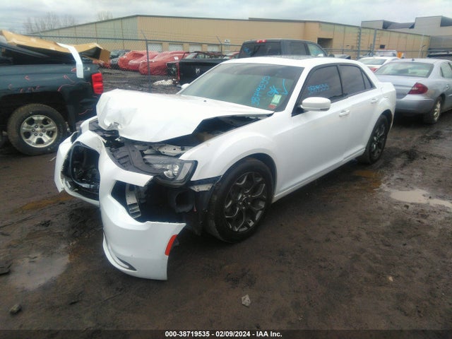 Chrysler 300 2016 2C3CCAGG0GH321298 Image 2