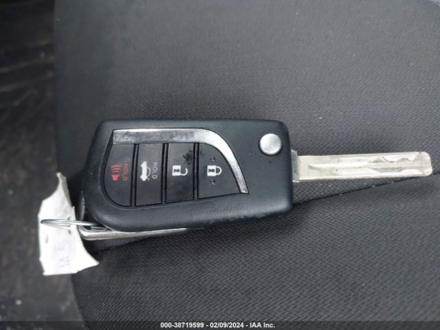 4T1C11AK8PU815139 Toyota CAMRY LE