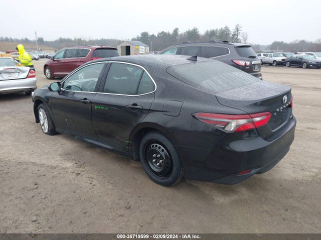 4T1C11AK8PU815139 Toyota CAMRY LE