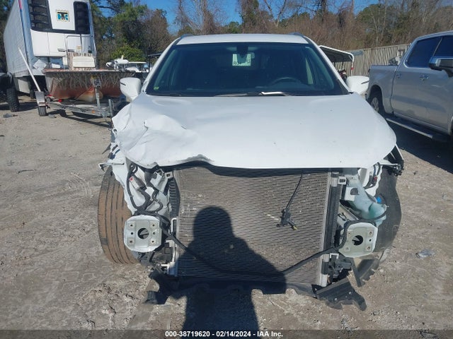 5GAERBKW8LJ317176 Buick Enclave Fwd Essence