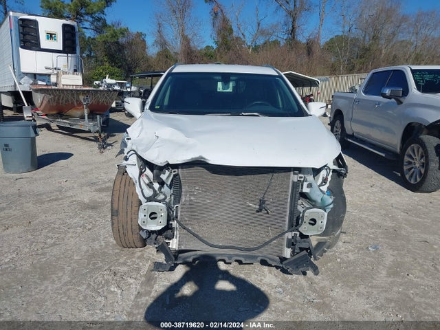 5GAERBKW8LJ317176 Buick Enclave Fwd Essence