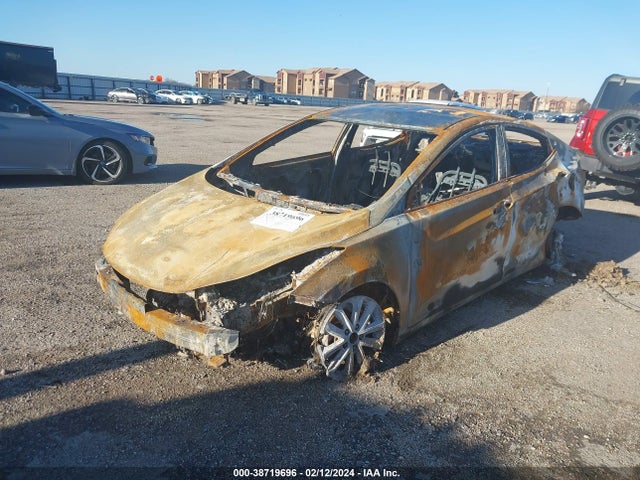 Hyundai ELANTRA SE 2015 5NPDH4AE5FH596505 Image 2