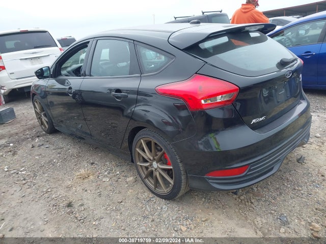 Ford FOCUS ST 2016 1FADP3L91GL279742 Image 3