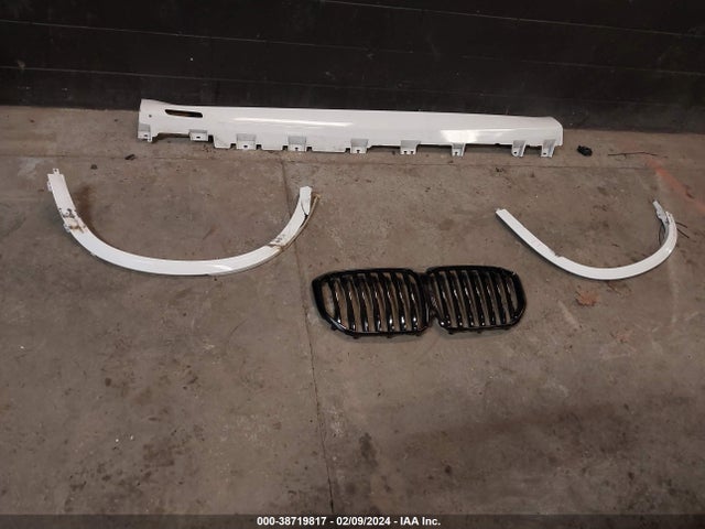 5UXJU4C01P9P54623 BMW X5 M50i