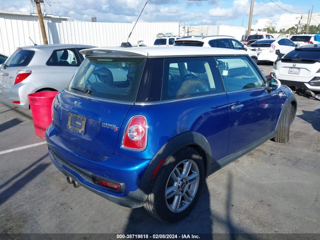 2012 MINI COOPER S WMWSV3C54CTY19211 Photo 3