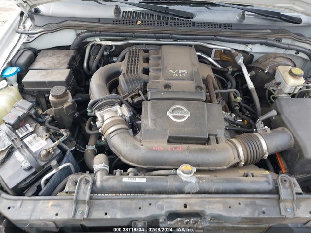 Nissan Frontier Sv 2017 1N6DD0ER8HN763537 Image 10