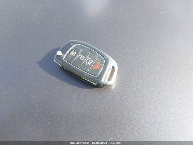 Hyundai SONATA SE 2015 5NPE24AF1FH126387 Image 11