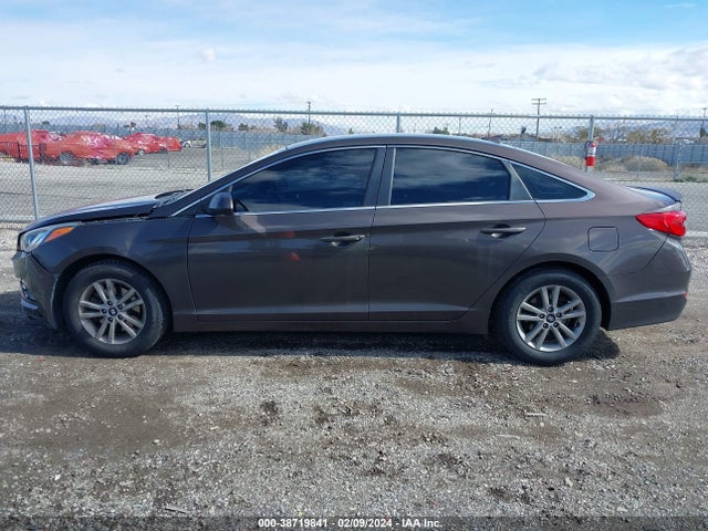 Hyundai SONATA SE 2015 5NPE24AF1FH126387 Image 14