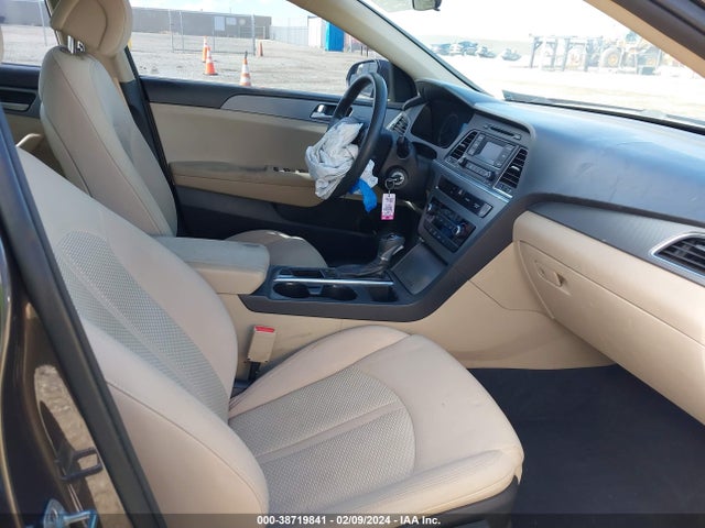 Hyundai SONATA SE 2015 5NPE24AF1FH126387 Image 5