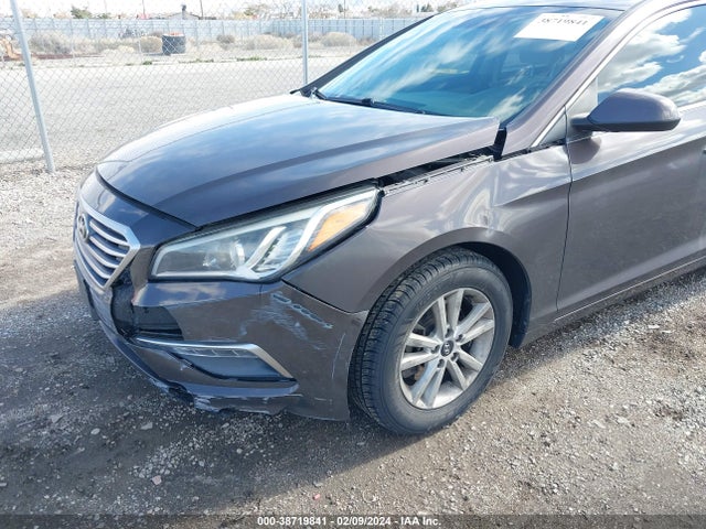 Hyundai SONATA SE 2015 5NPE24AF1FH126387 Image 6