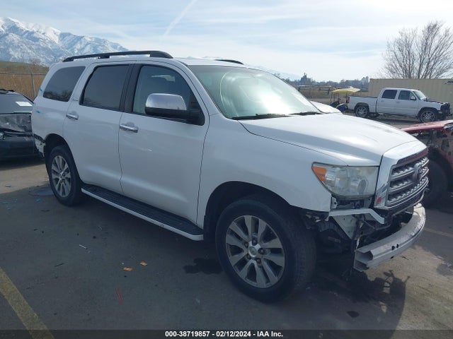 Toyota Sequoia Limited 5.7l V8 2015 5TDJW5G15FS122423 головне зображення