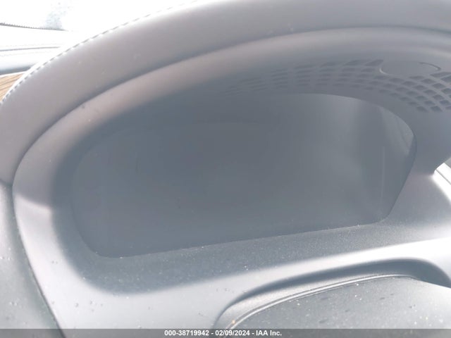 2012 JAGUAR XJ SAJWA1GE9CMV33865 Photo 6