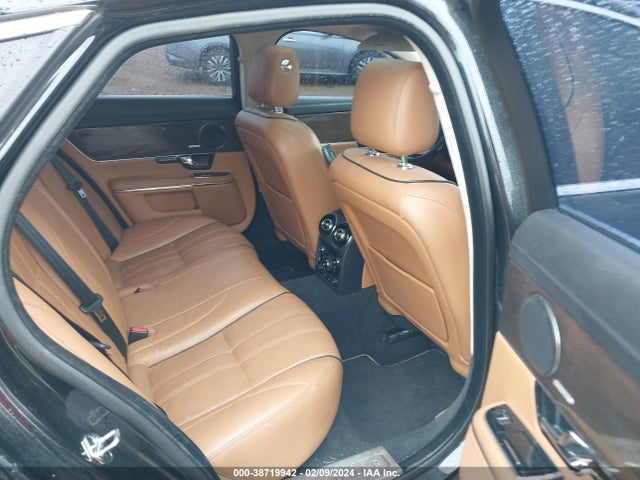 2012 JAGUAR XJ SAJWA1GE9CMV33865 Photo 7