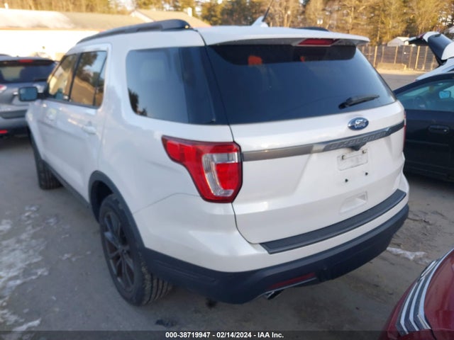 Ford EXPLORER XLT 2018 1FM5K8D86JGB01840 Image 3