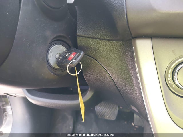 2014 NISSAN SENTRA SV VIN: 3N1AB7APXEL675807
