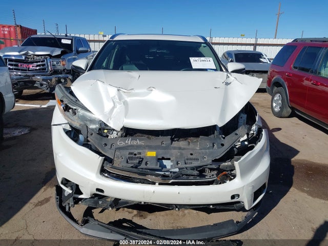 Toyota Highlander Xle V6 2014 5TDKKRFHXES030437 Image 11