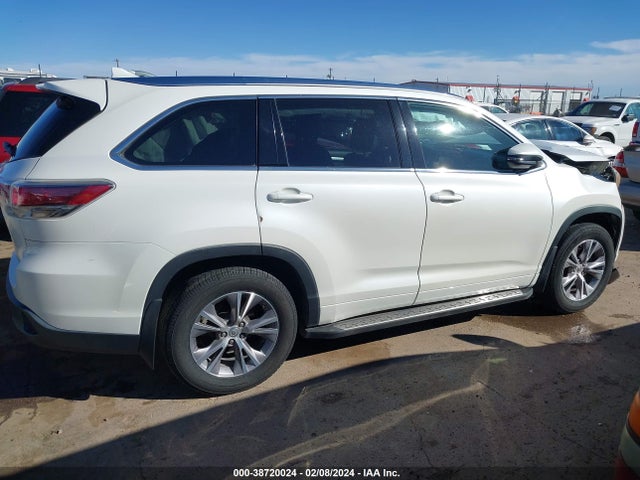 Toyota Highlander Xle V6 2014 5TDKKRFHXES030437 Image 12