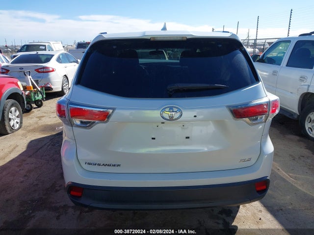 Toyota Highlander Xle V6 2014 5TDKKRFHXES030437 Image 15